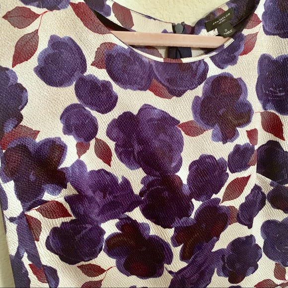 Versatile Anne Taylor Peplum Top (size 2) - Picture 3 of 5